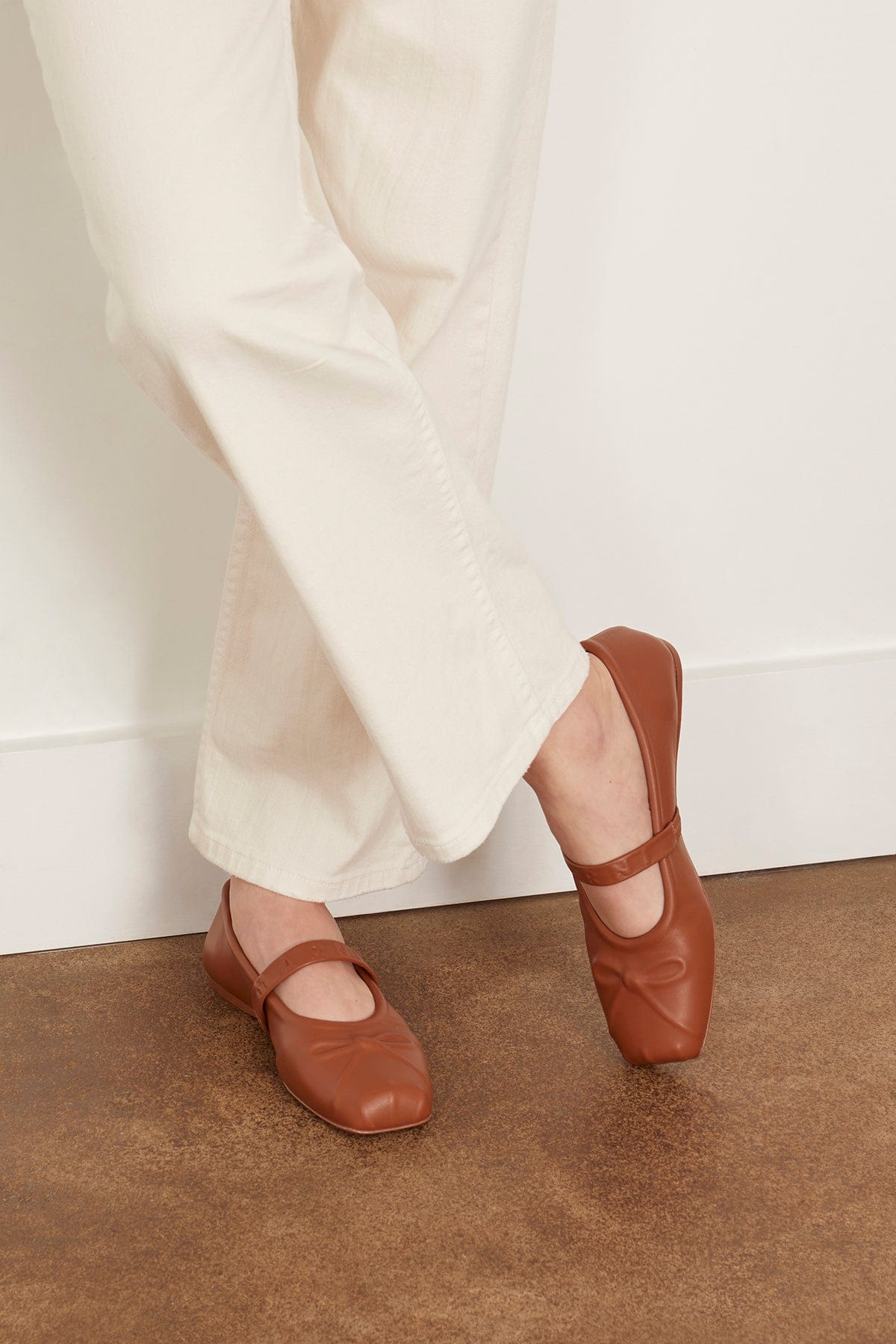 Mary Jane Shoe in Wood - 2