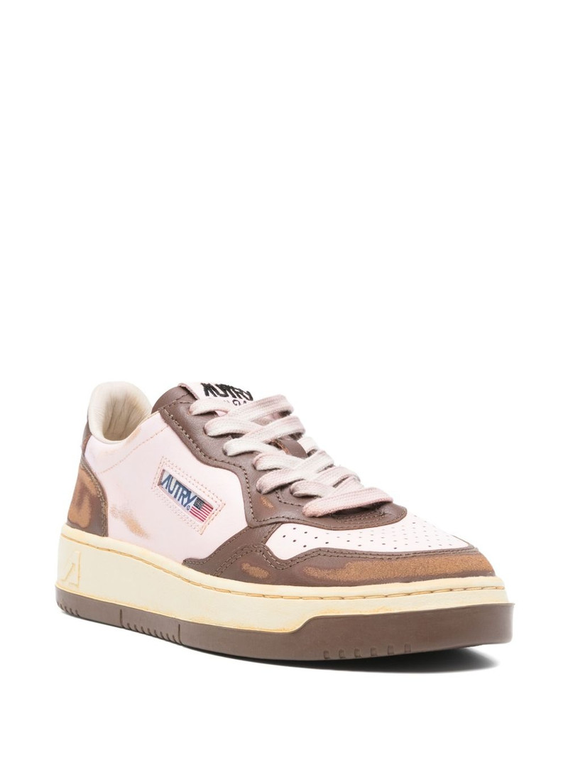AUTRY Super Vintage sneakers outlook