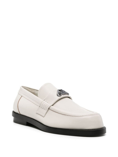 Alexander McQueen Seal-plaque leather loafers outlook