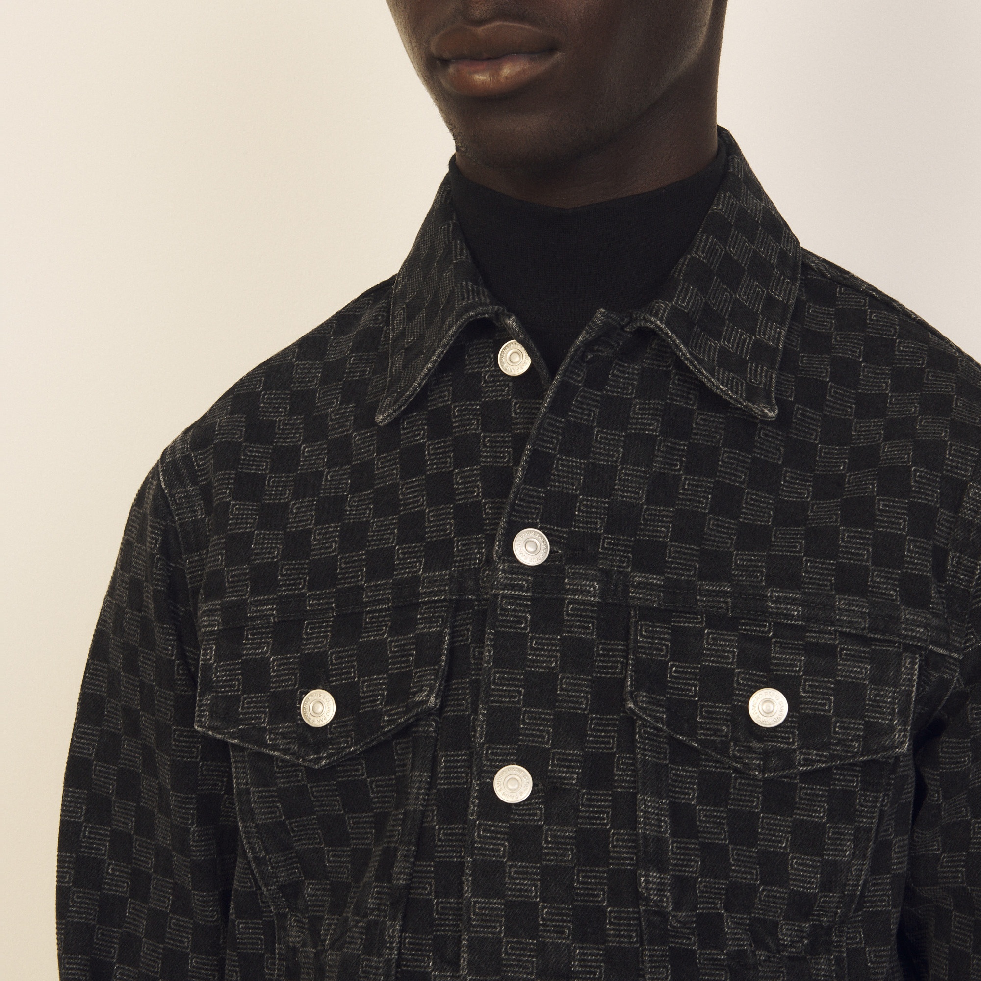 Laser-printed denim jacket - 5