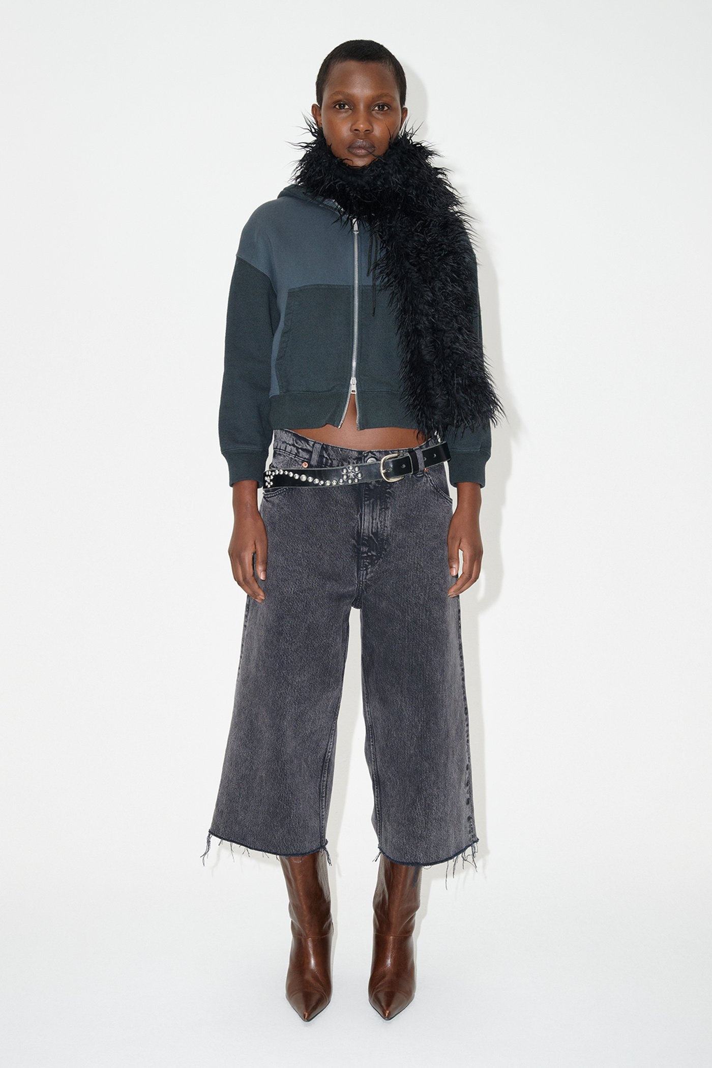 Half Cut Overdyed Black Chain Twill - 2