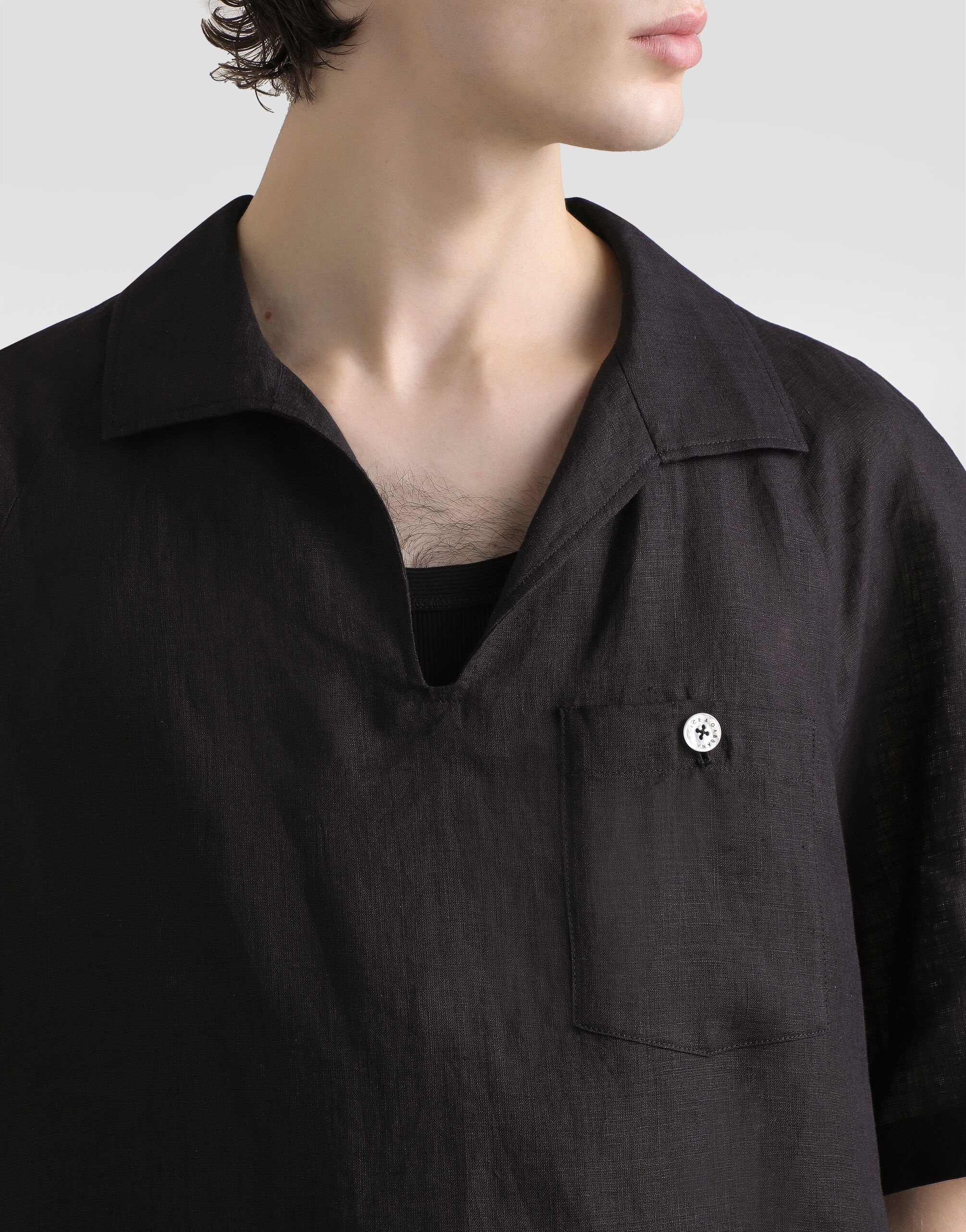 Short-sleeved linen t-shirt - 3