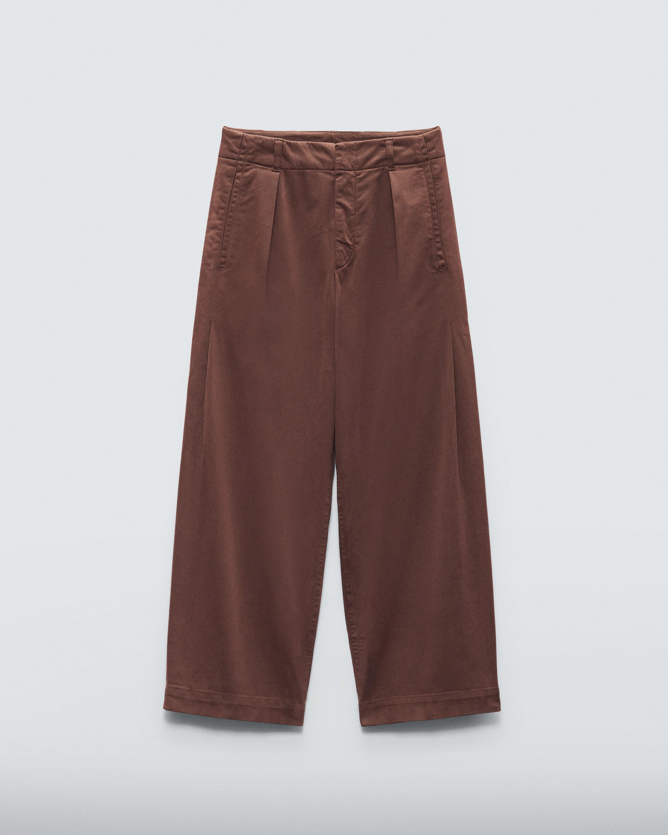 Donovan Cotton Pant
Relaxed Fit - 1