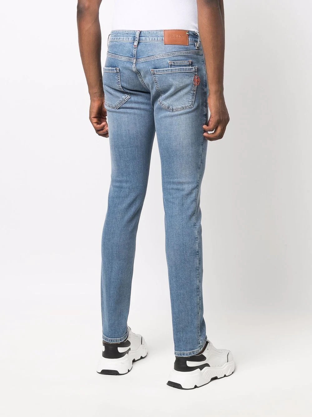 Super Straight-cut mid-rise jeans - 4