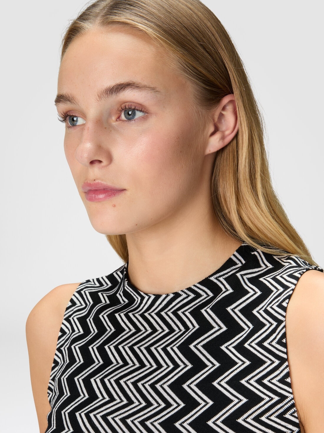 Zigzag wool and viscose tank top - 5