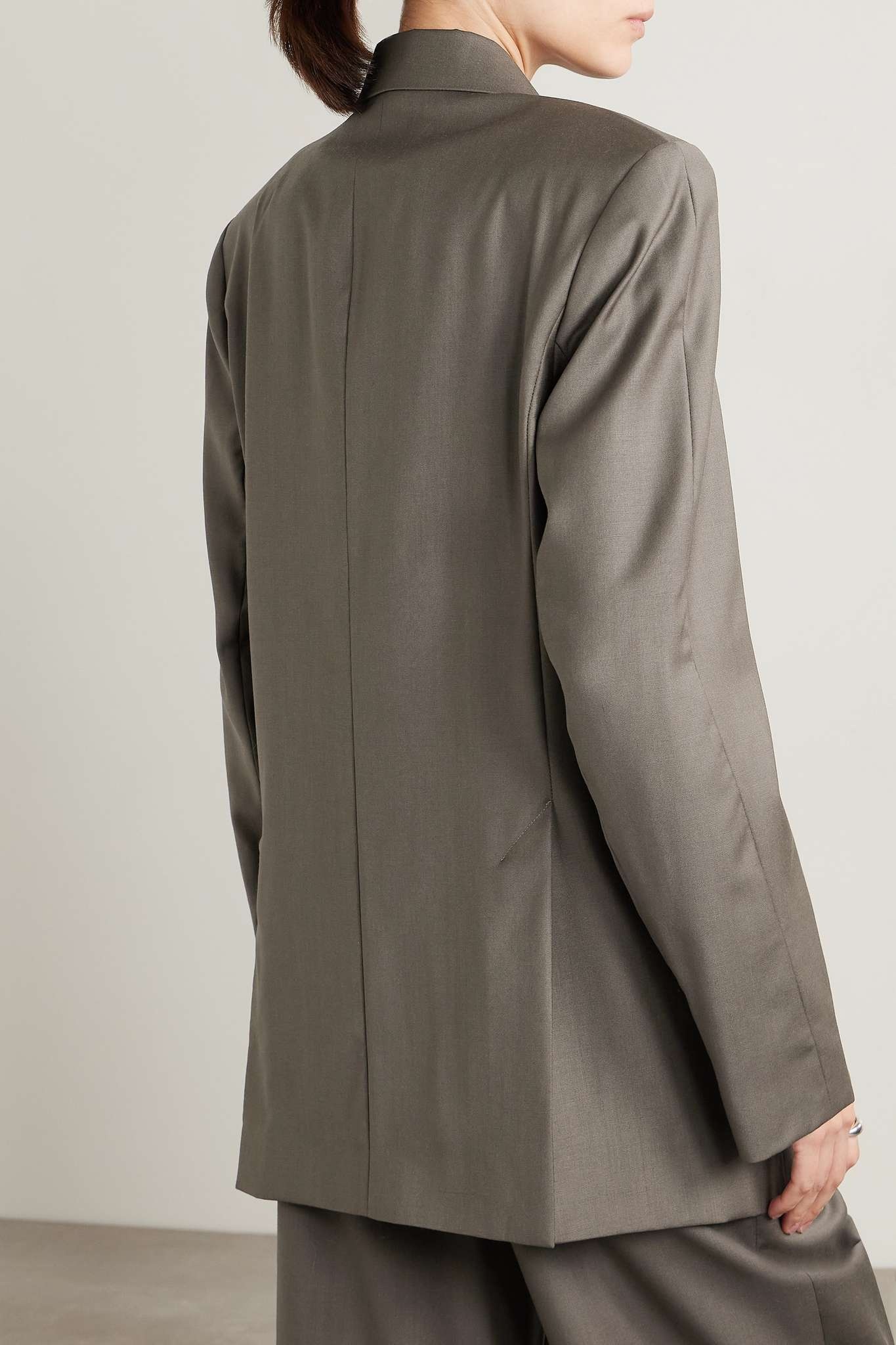Double-breasted wool blazer - 4