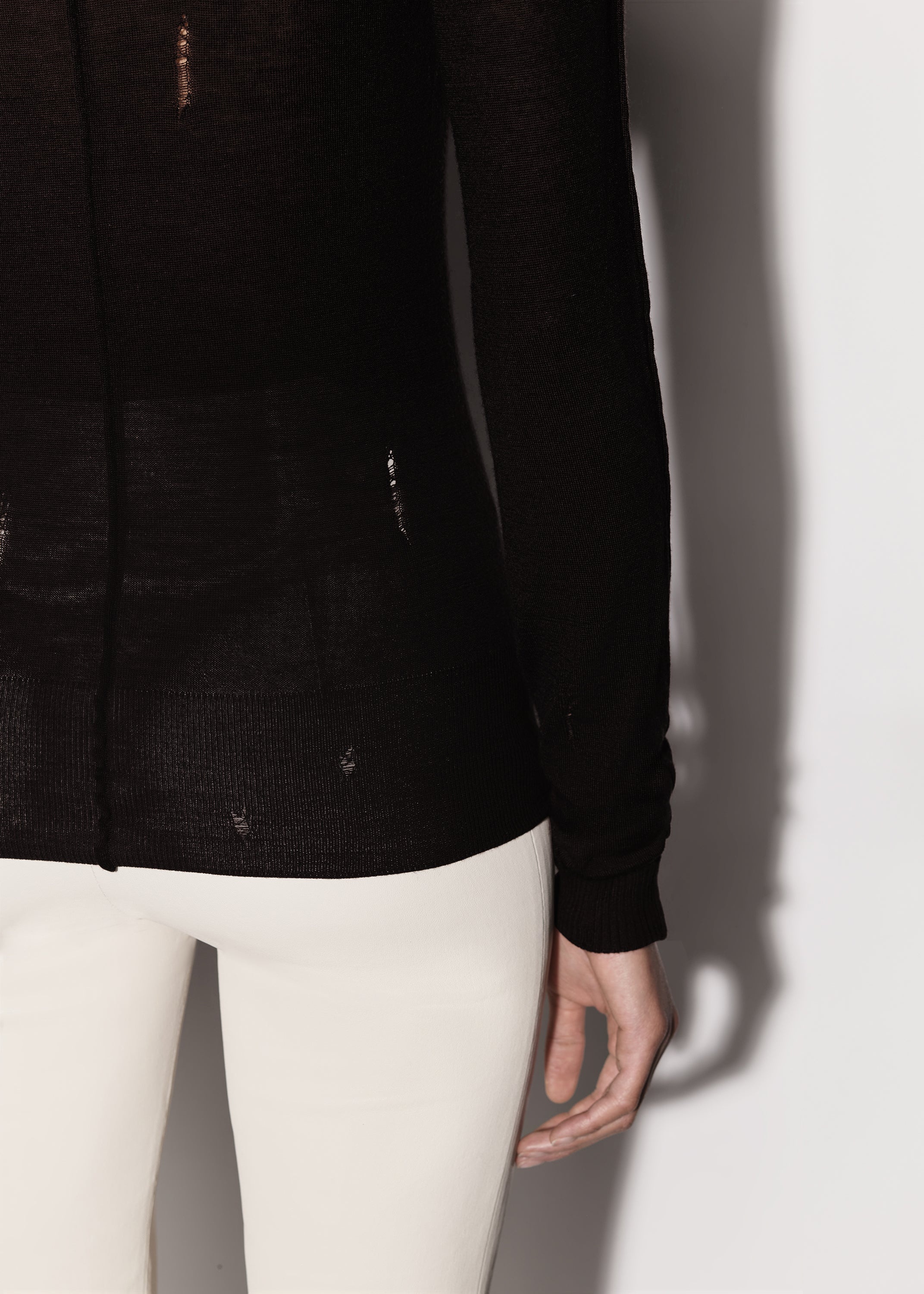 SLIM CREWNECK - 9