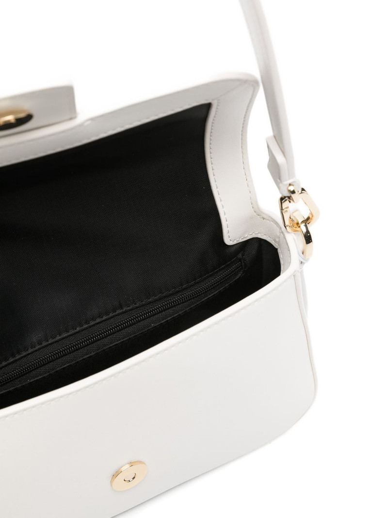 small flap shoulder bag 4