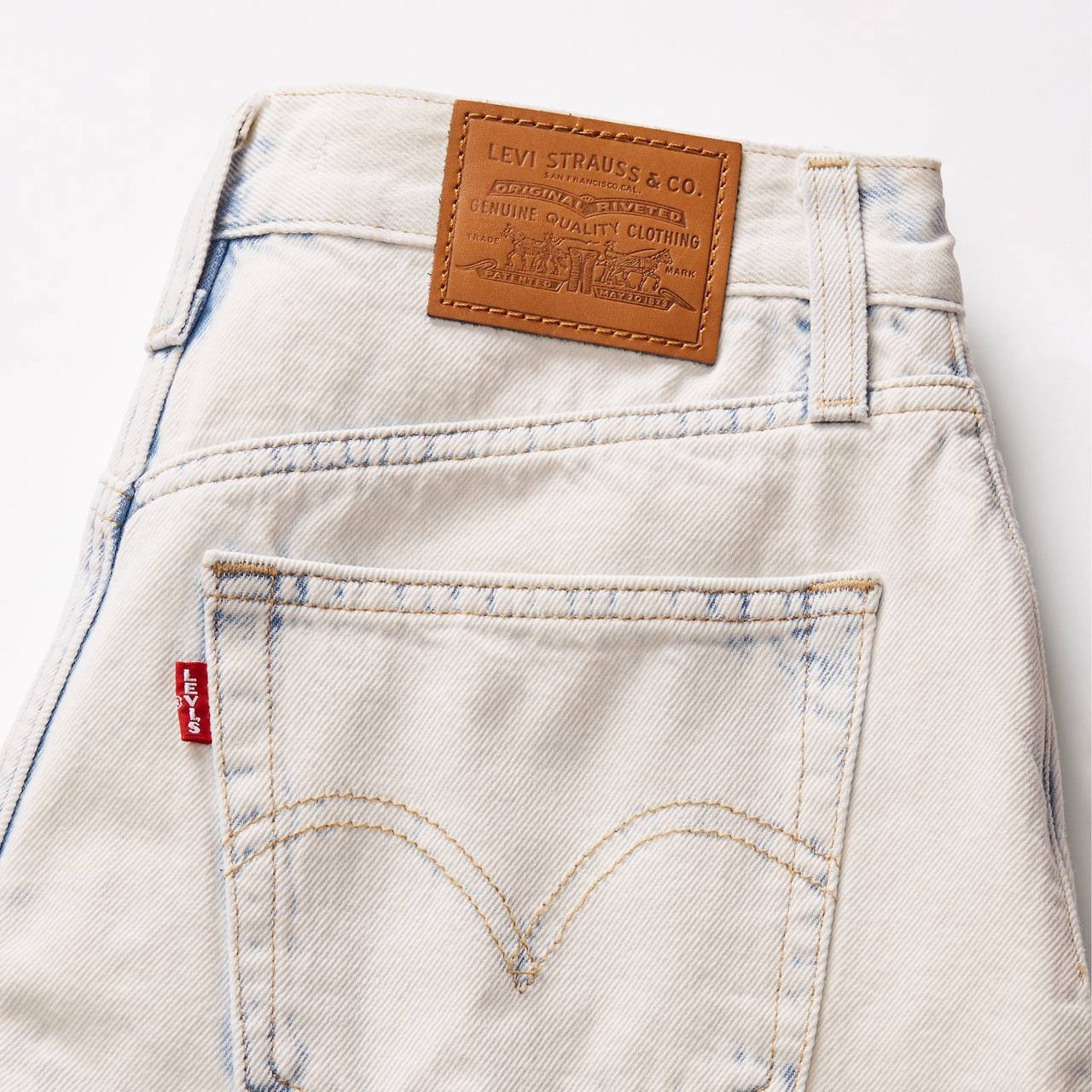 HIGH RISE BAGGY WOMEN'S SHORTS - 7
