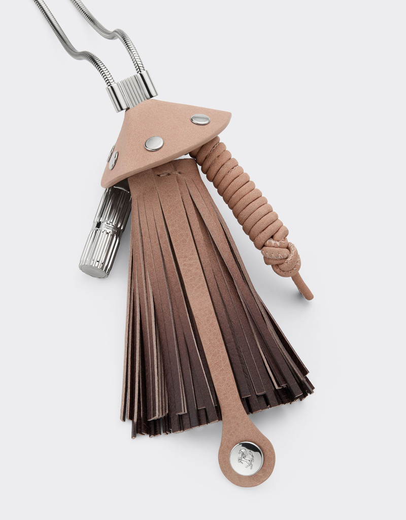 Metal and shaded leather necklace 4