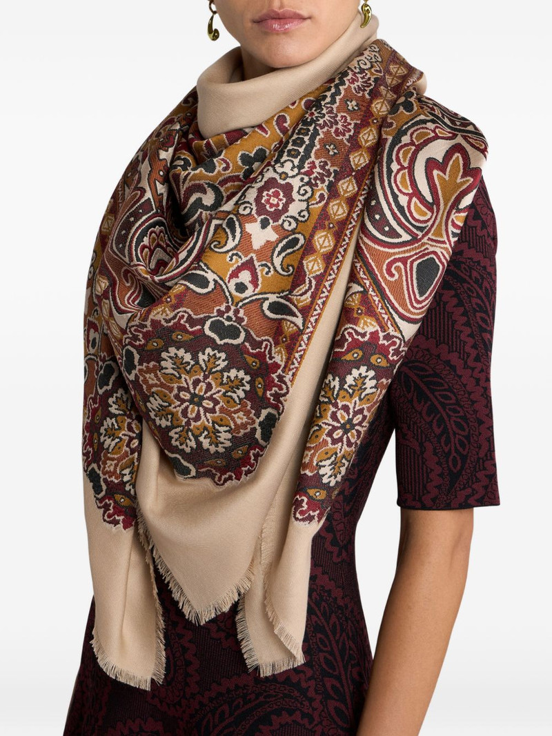 floral-jacquard scarf 3