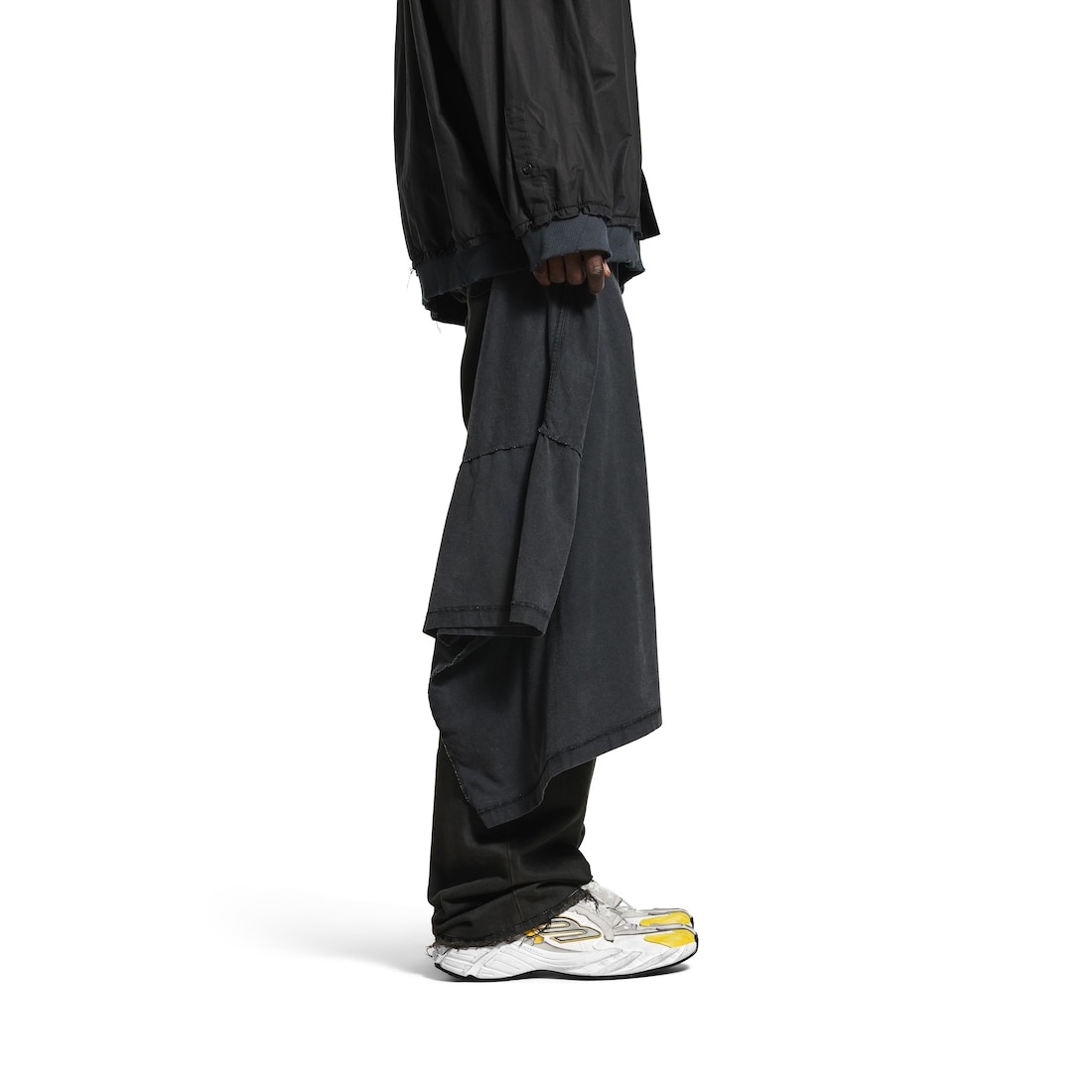 Men's Monday Shoe in Grey/white/yellow/black - 8