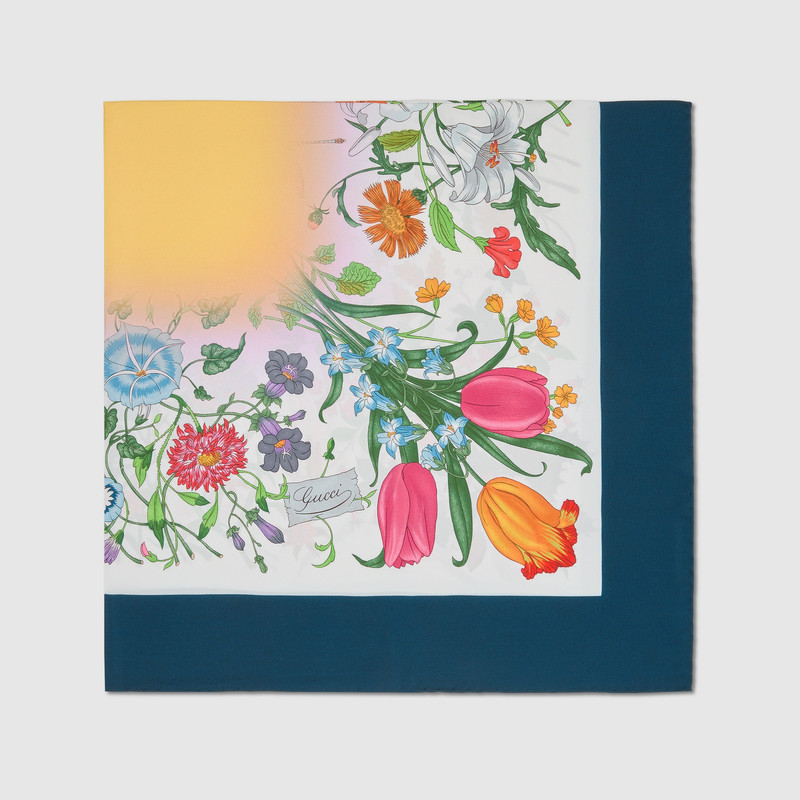 GUCCI 90 x 90 project printed silk carré outlook