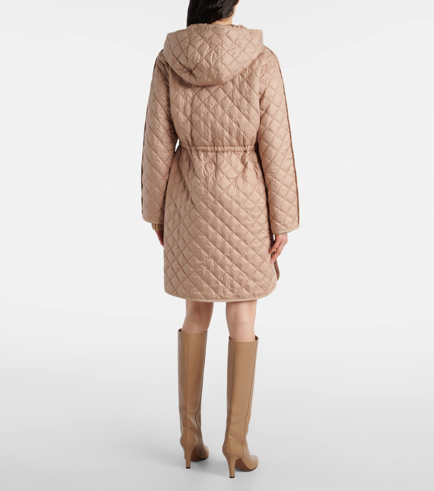 Etelan quilted down coat - 3