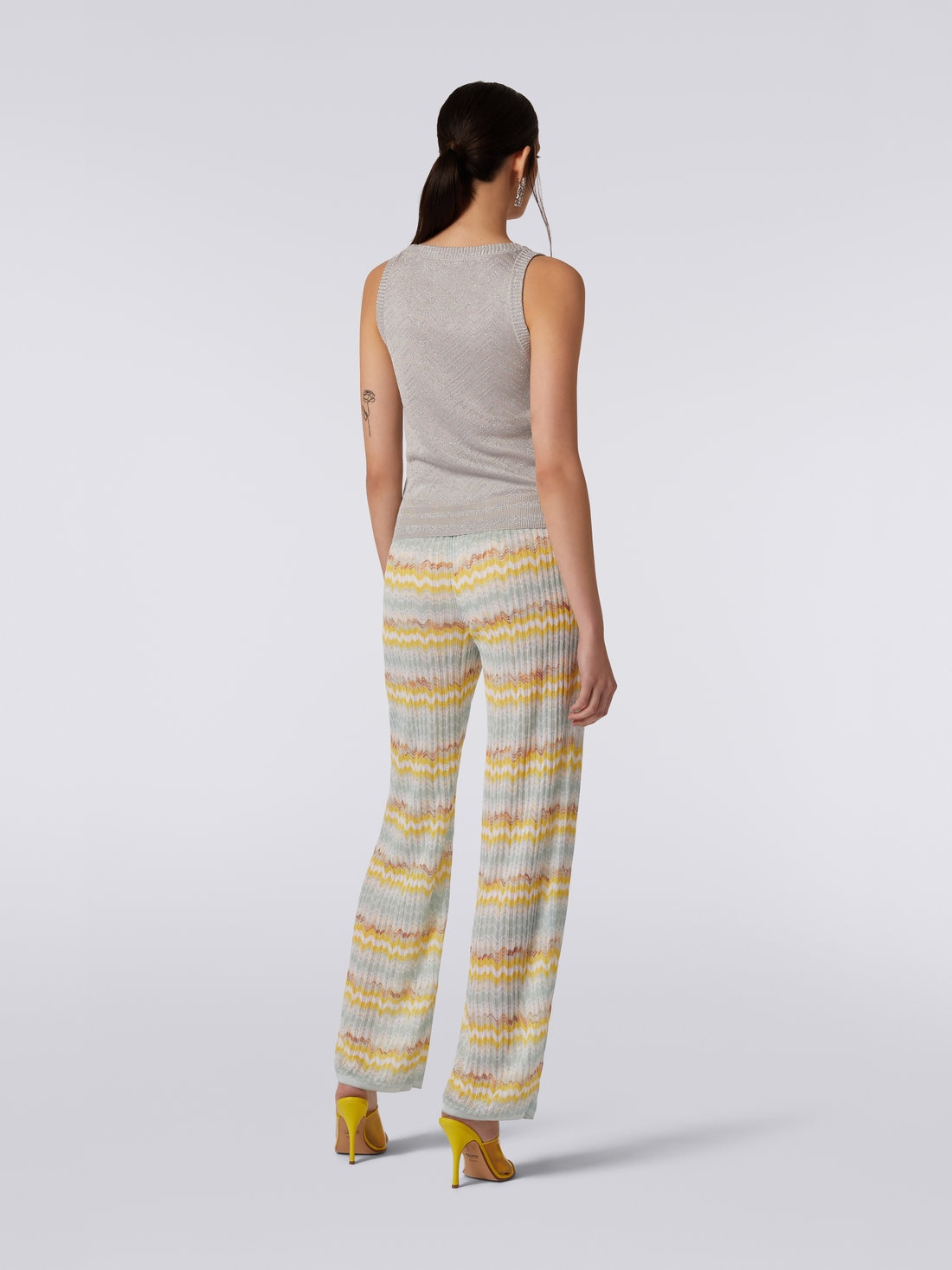 Viscose blend tank top with tone-on-tone chevron and lamé - 4