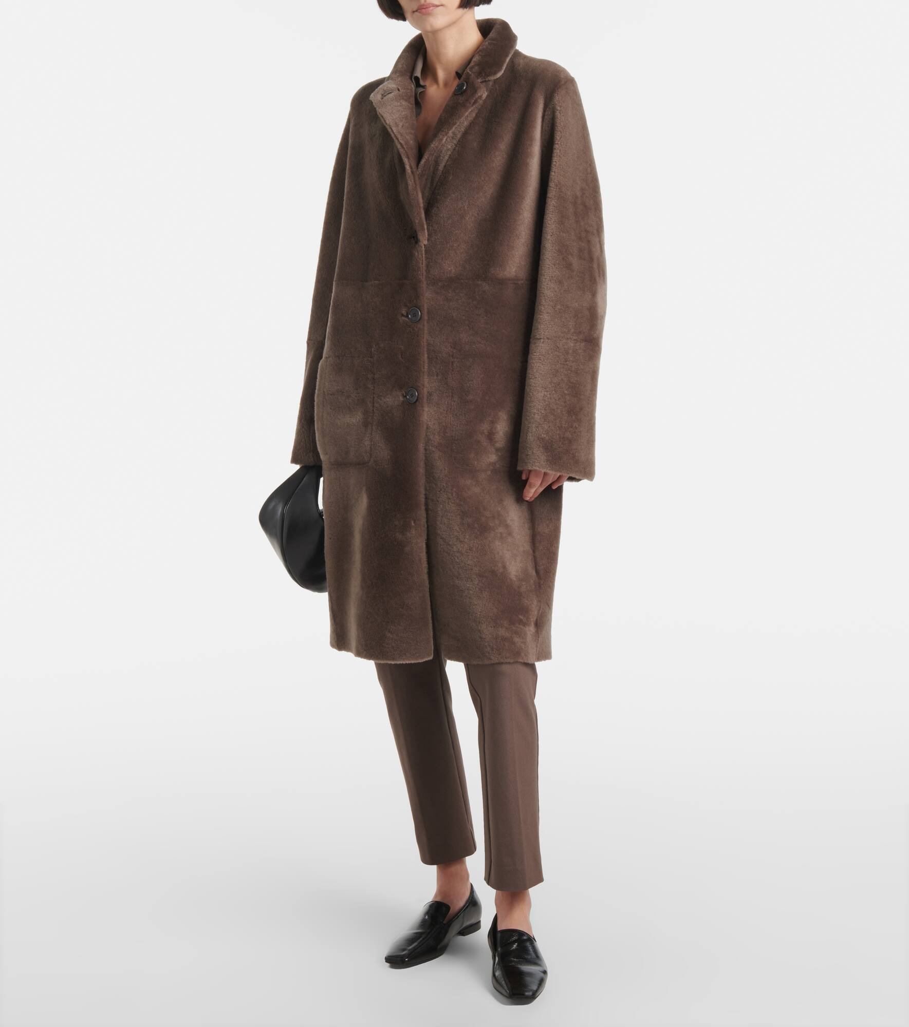 Reversible shearling and leather coat - 6