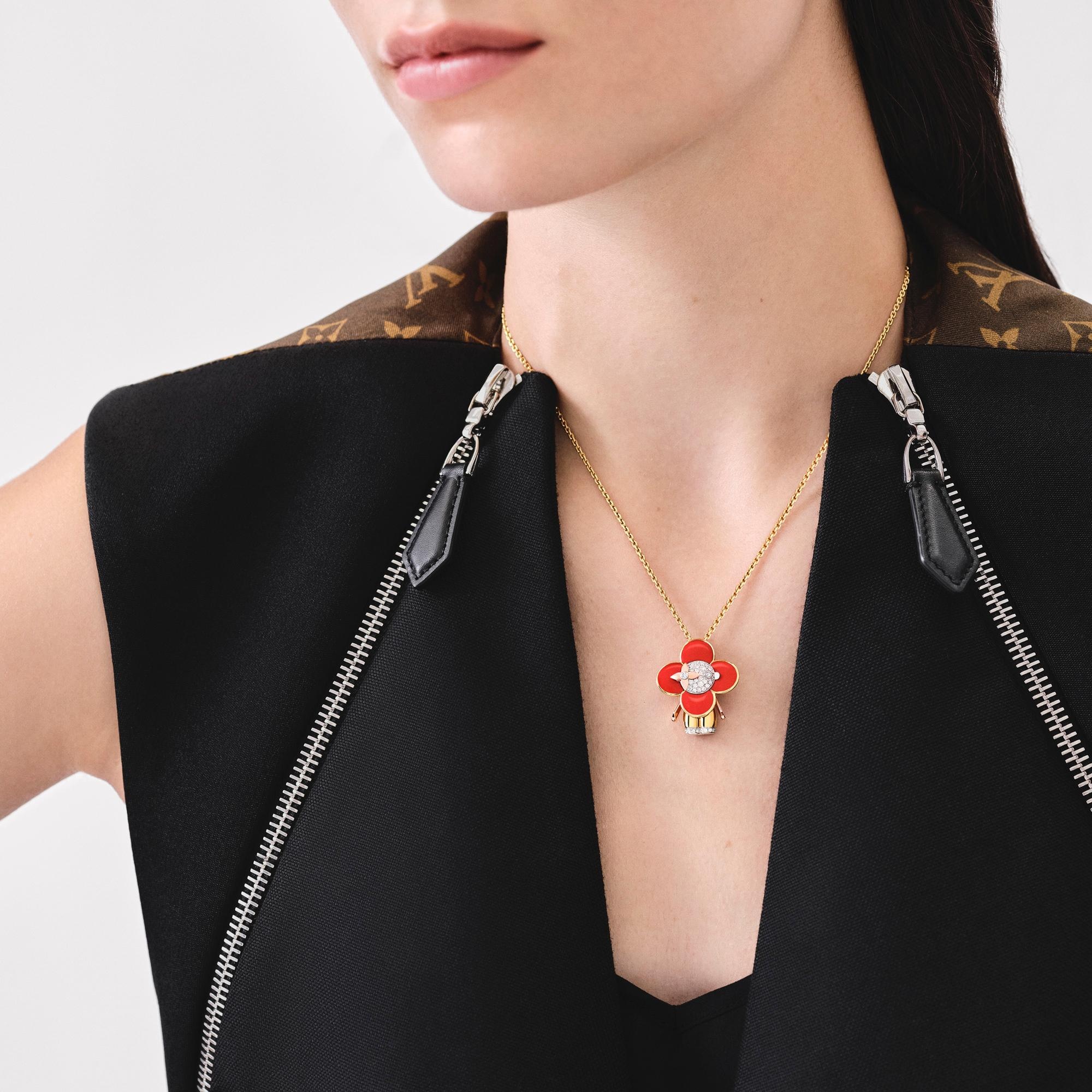 Vivienne pendant, 3 golds, red lacquer & diamonds - 2