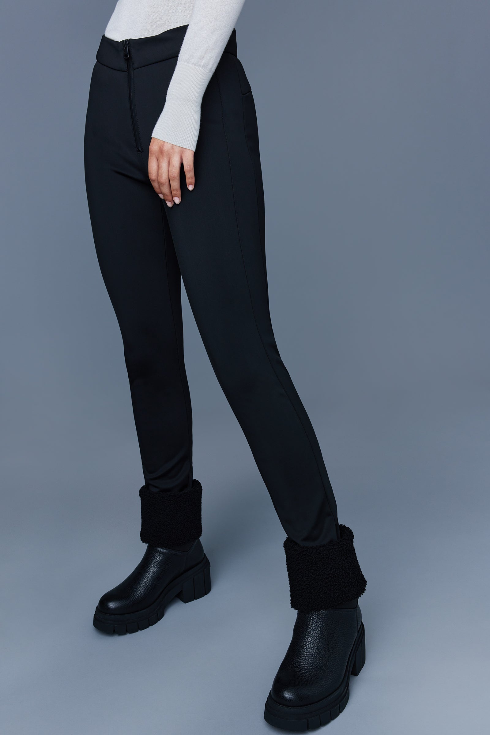 Nyomi, Ski pant with removable suspenders for ladies