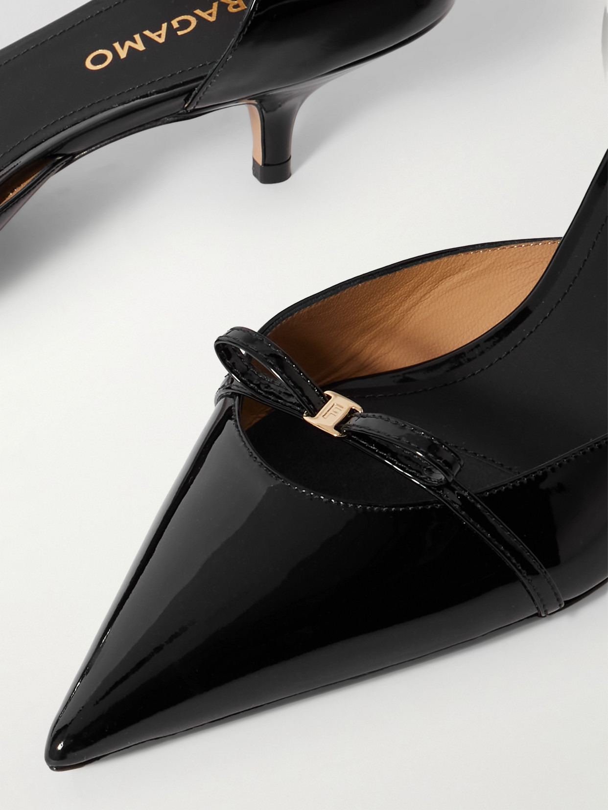 Gyoia Bow-embellished Patent-leather Pumps - 4