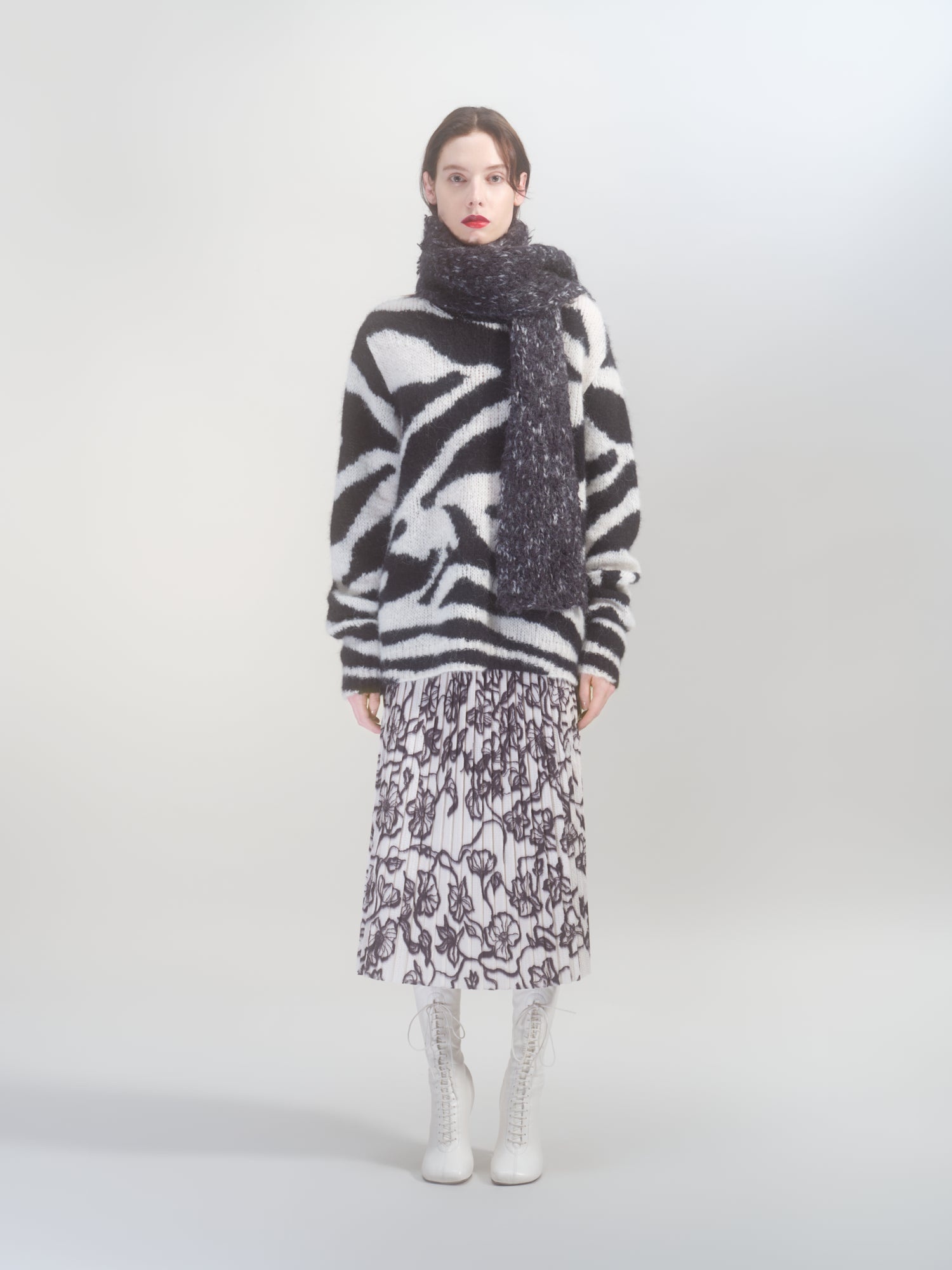 LONG ZEBRA SWEATER - 5