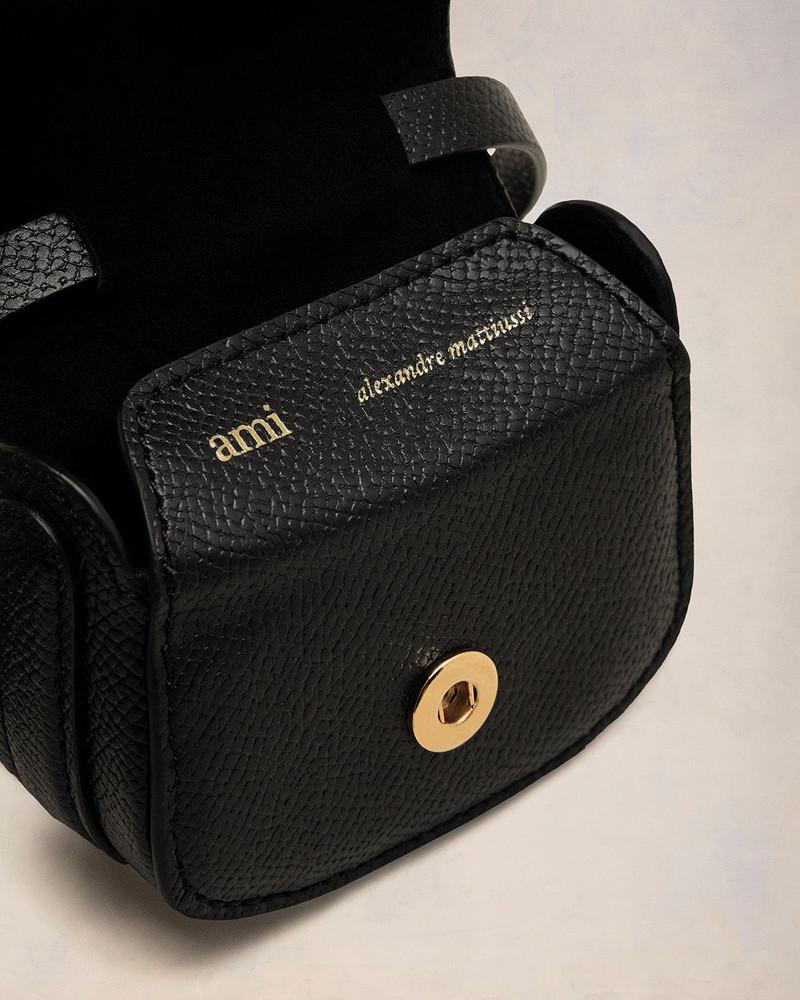 AMI Paris PARIS PARIS NANO POUCH outlook