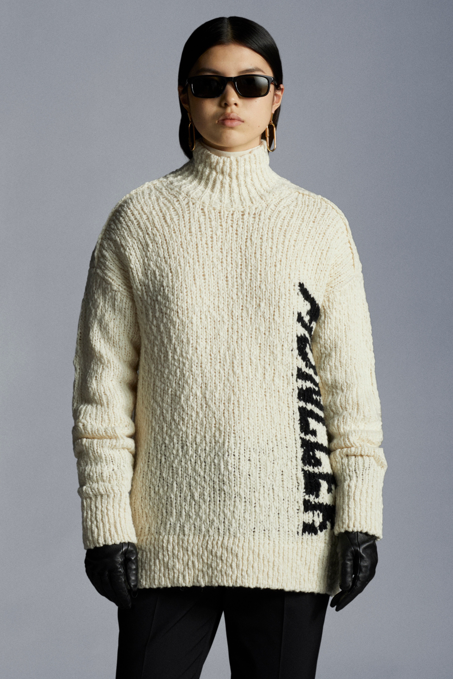 Intarsia-Knit Sweater - 2