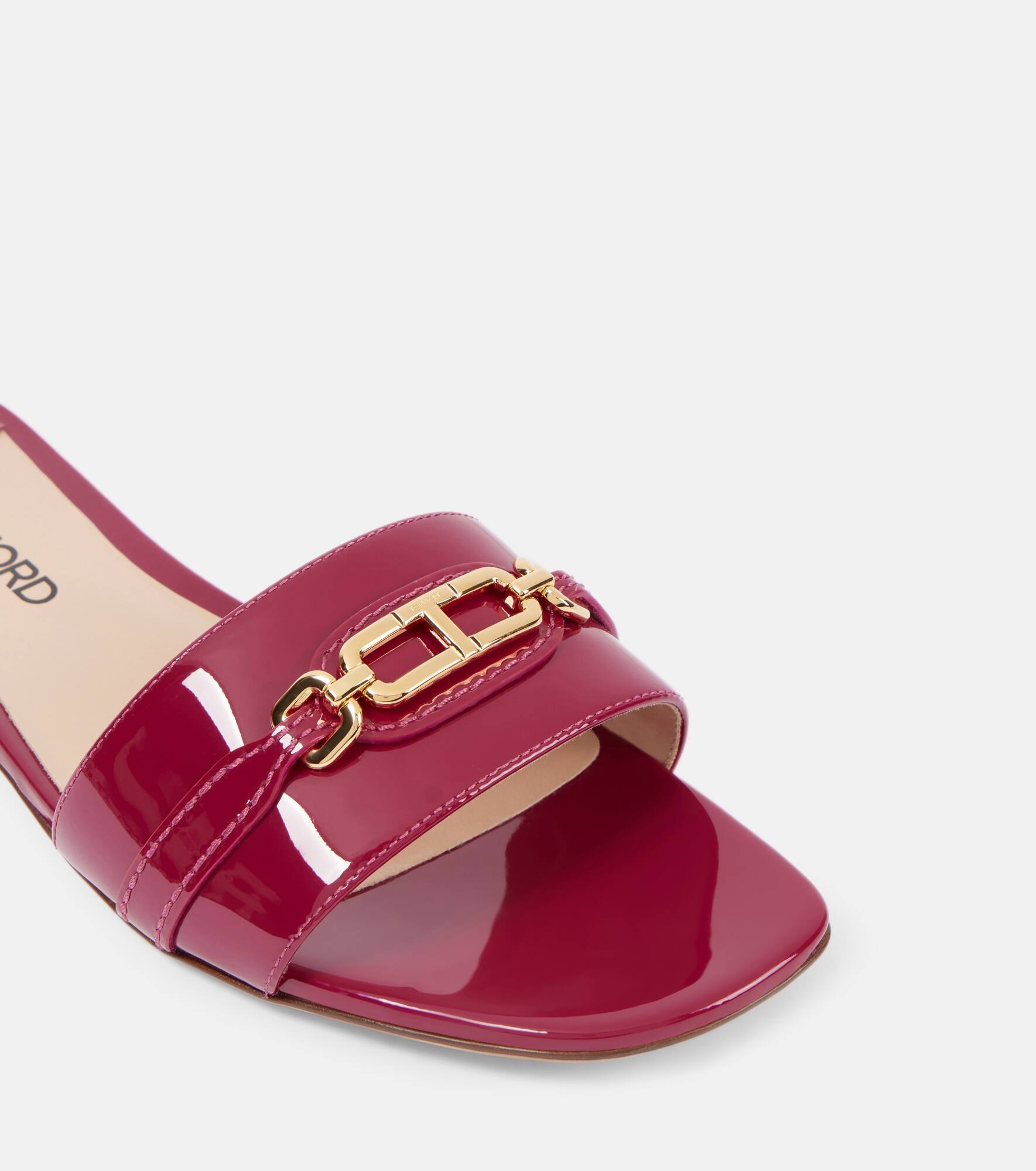 Whitney Stadium T patent leather slides - 5