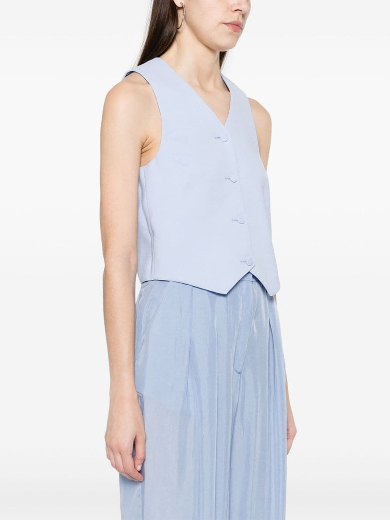crepe-textured waistcoat 3