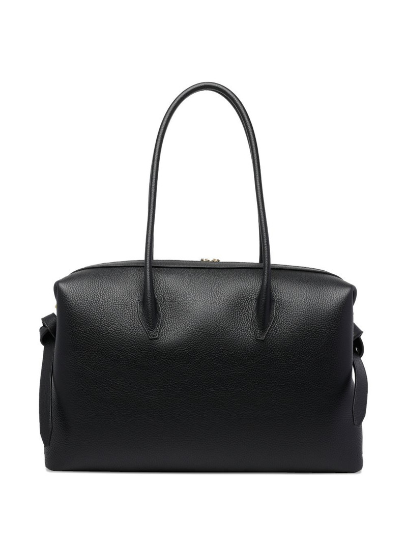 Yuzefi large brioche shoulder bag outlook