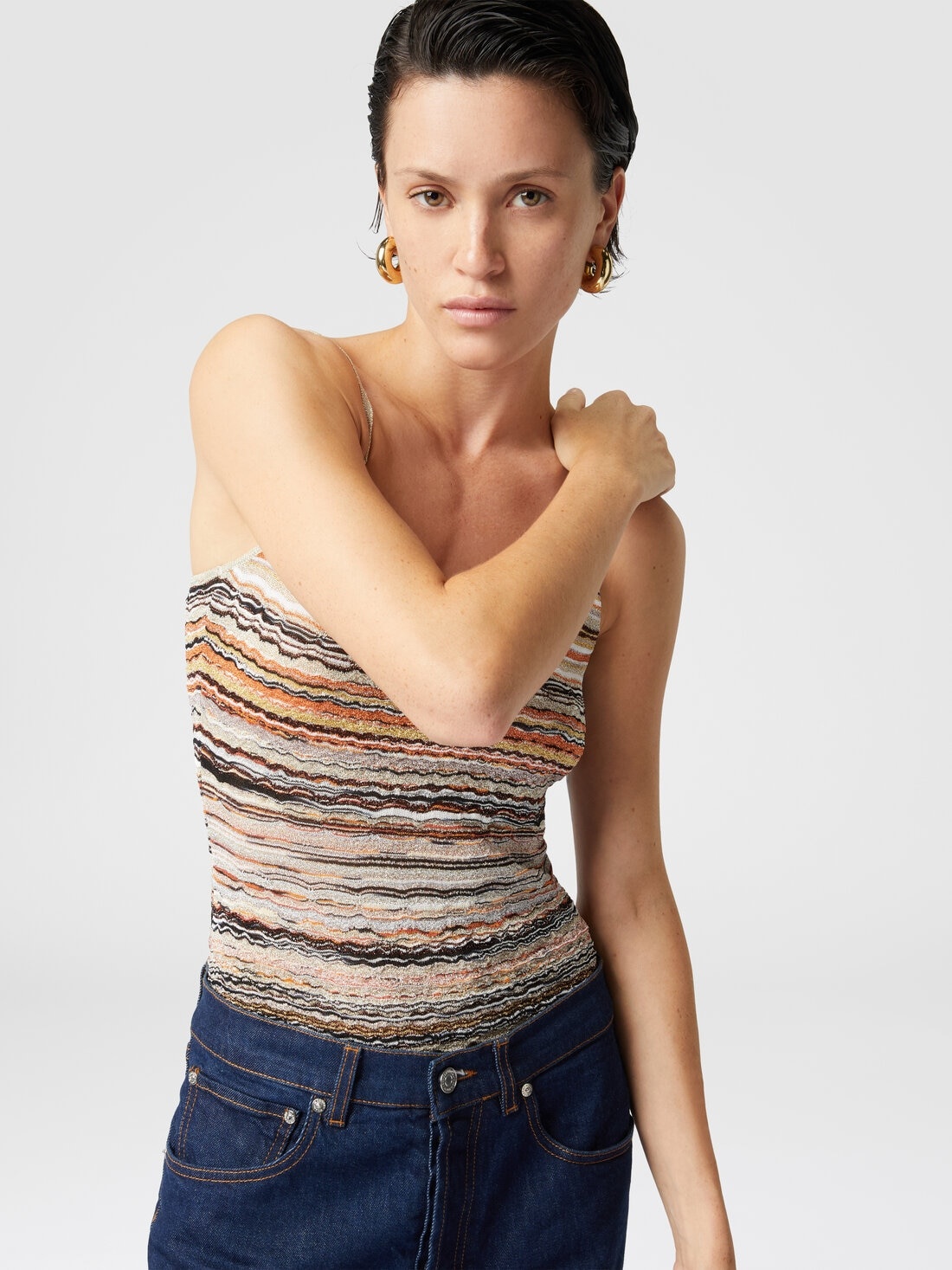 Tank top in embossed viscose with lamé wave pattern - 4