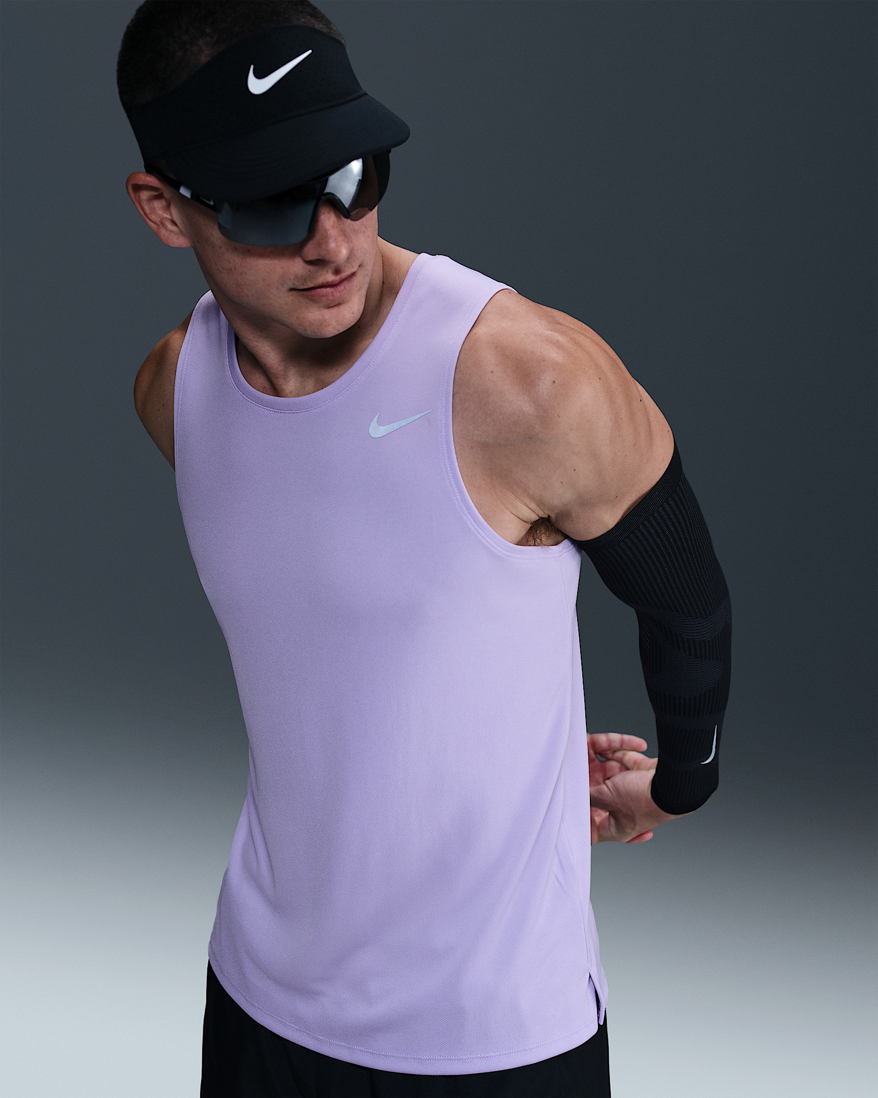 Nike Miler Men's Dri-FIT Running Tank - 1