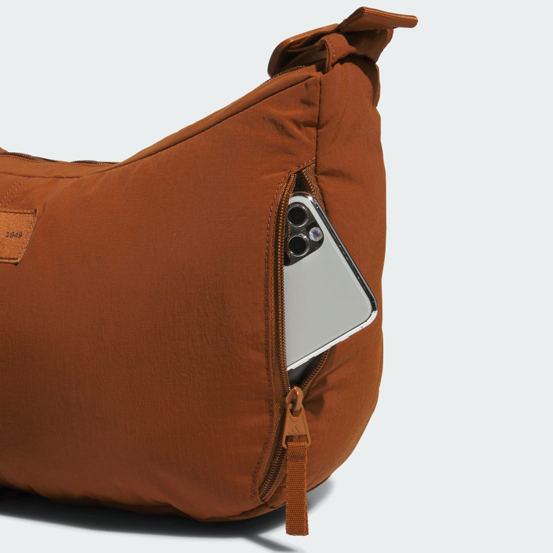 Crescent Crossbody 3