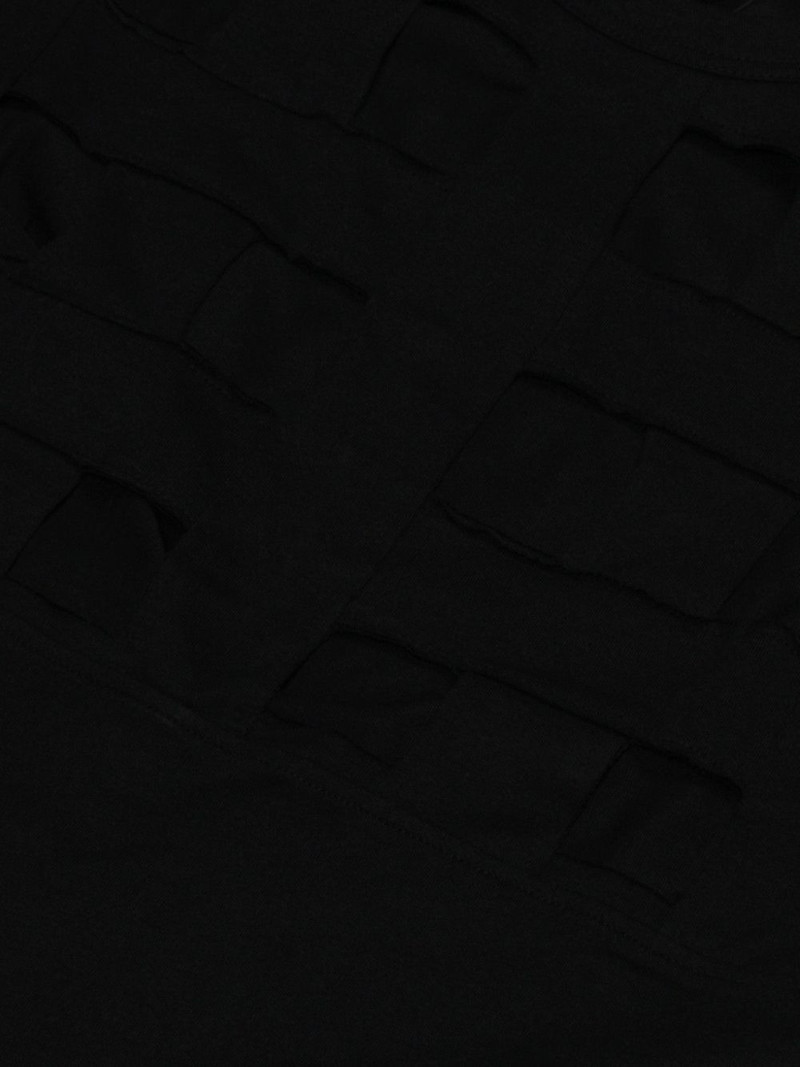 black T-shirt 3