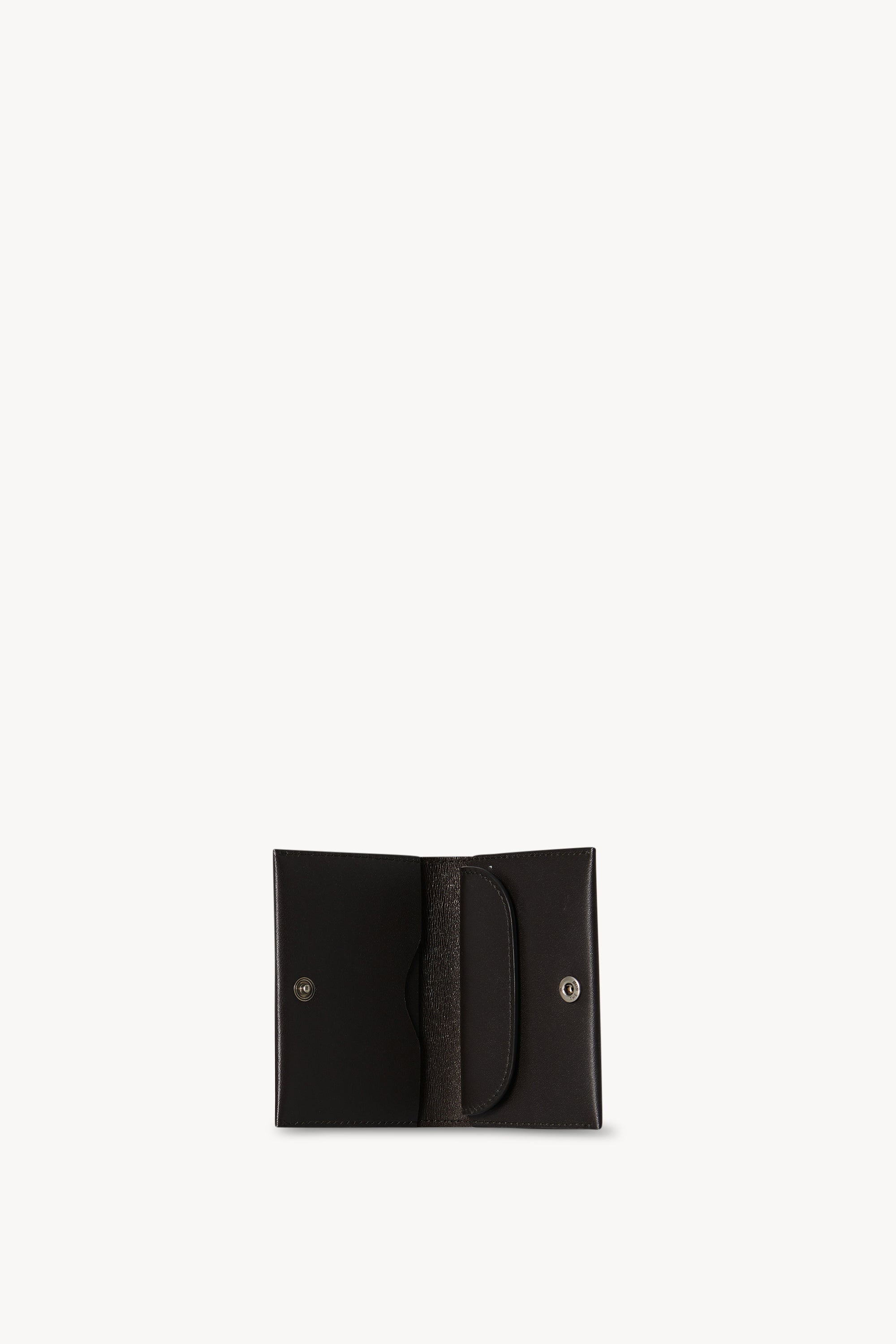 Travel Card Case in Leather 3