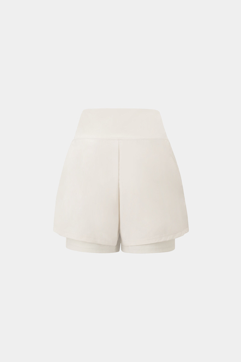 Leja functional shorts in Sand 7