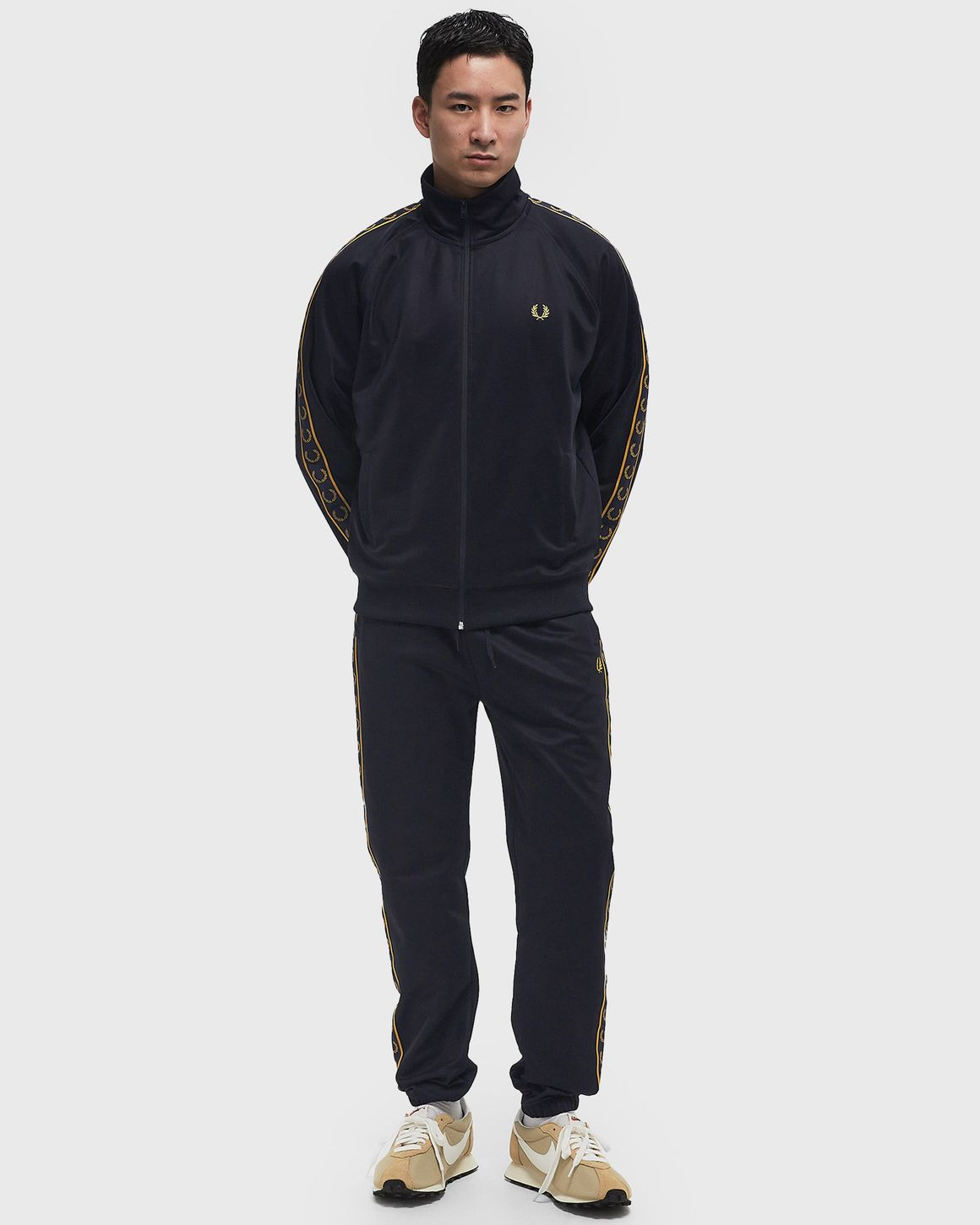 CONTRAST TAPE TRACK PANT - 2