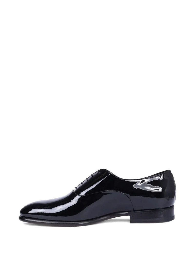 almond-toe oxford shoes 5