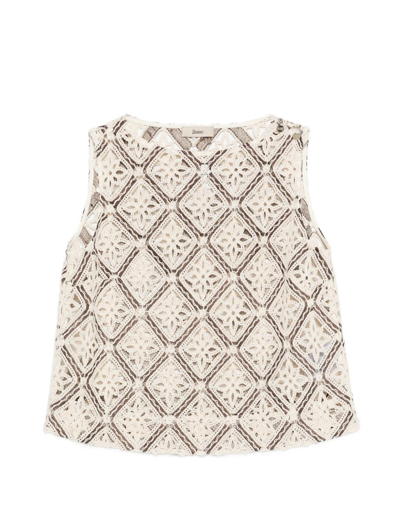 geometric crochet top 1