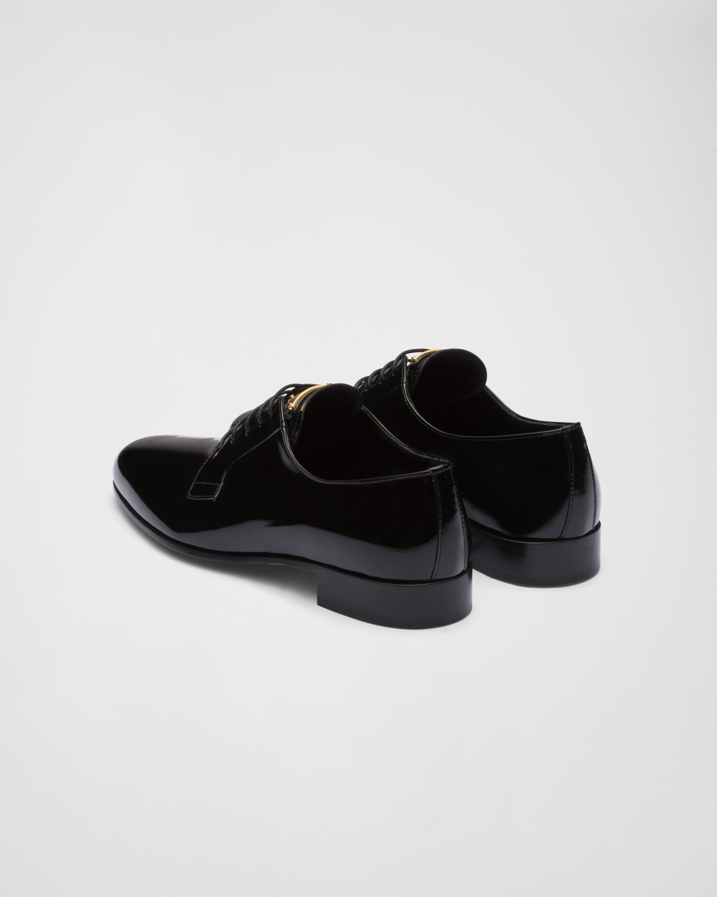 Patent leather lace-up shoes - 5