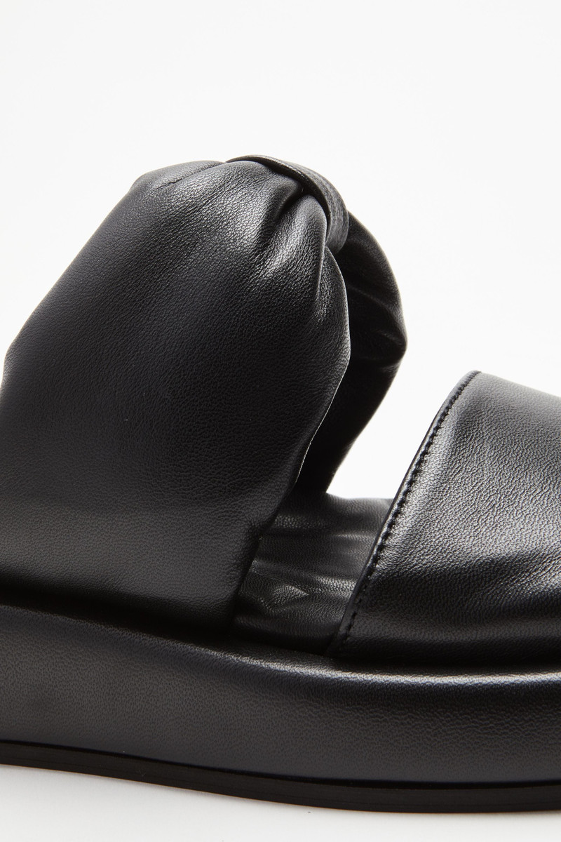 BOW-EMBELLISHED PADDED SLIDES 5