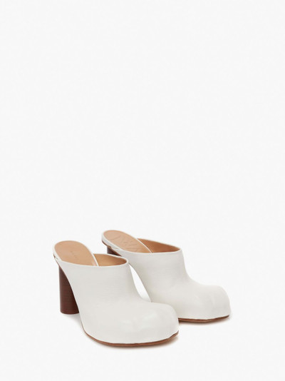 JW Anderson LEATHER PAW MULES outlook