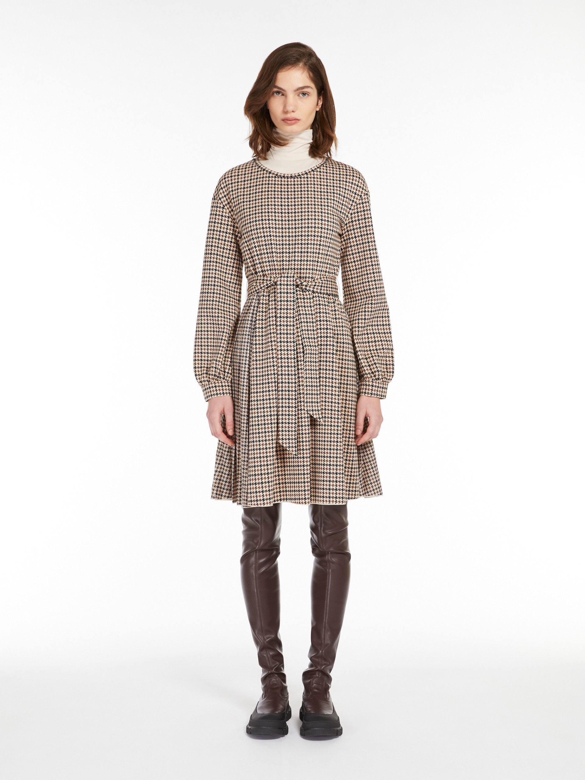 VETTA Fit-and-flare printed jersey dress - 3