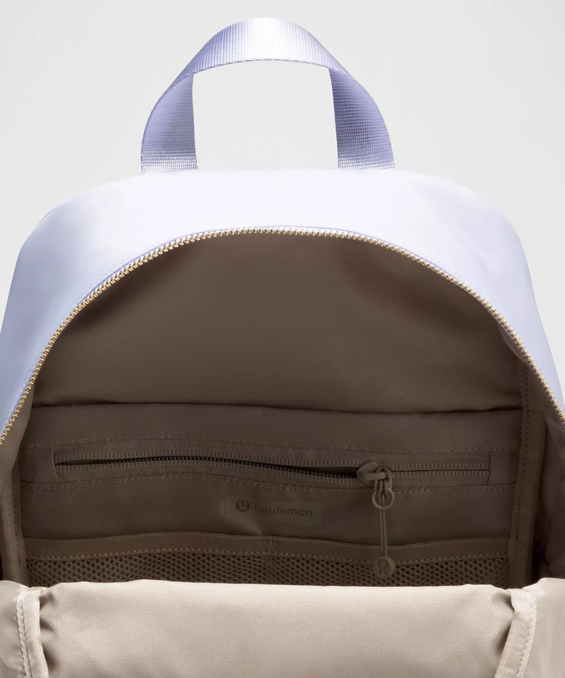 Everywhere Backpack Small 11.5L *Metal Hardware 5