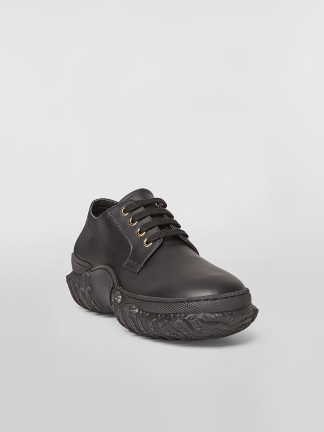 LACE-UP IN SMOOTH CALFSKIN WITH CORRUGATED RUBBER SOLE - 2