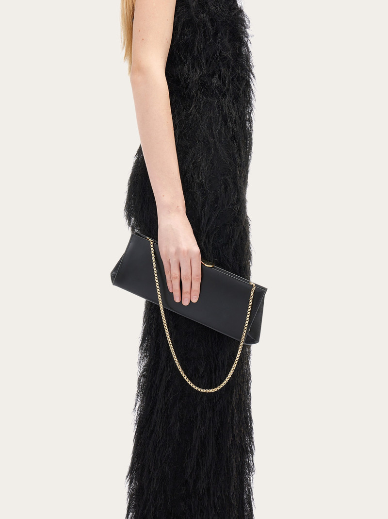 FERRAGAMO Clutch (S) outlook