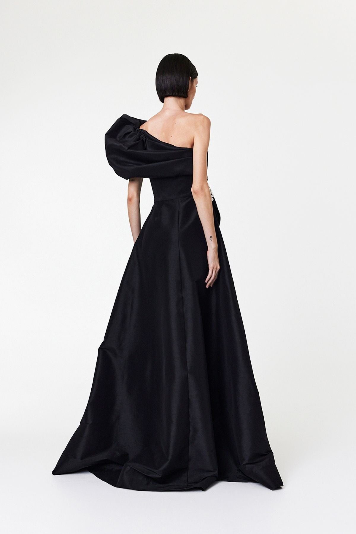ARCHER GOWN - 5