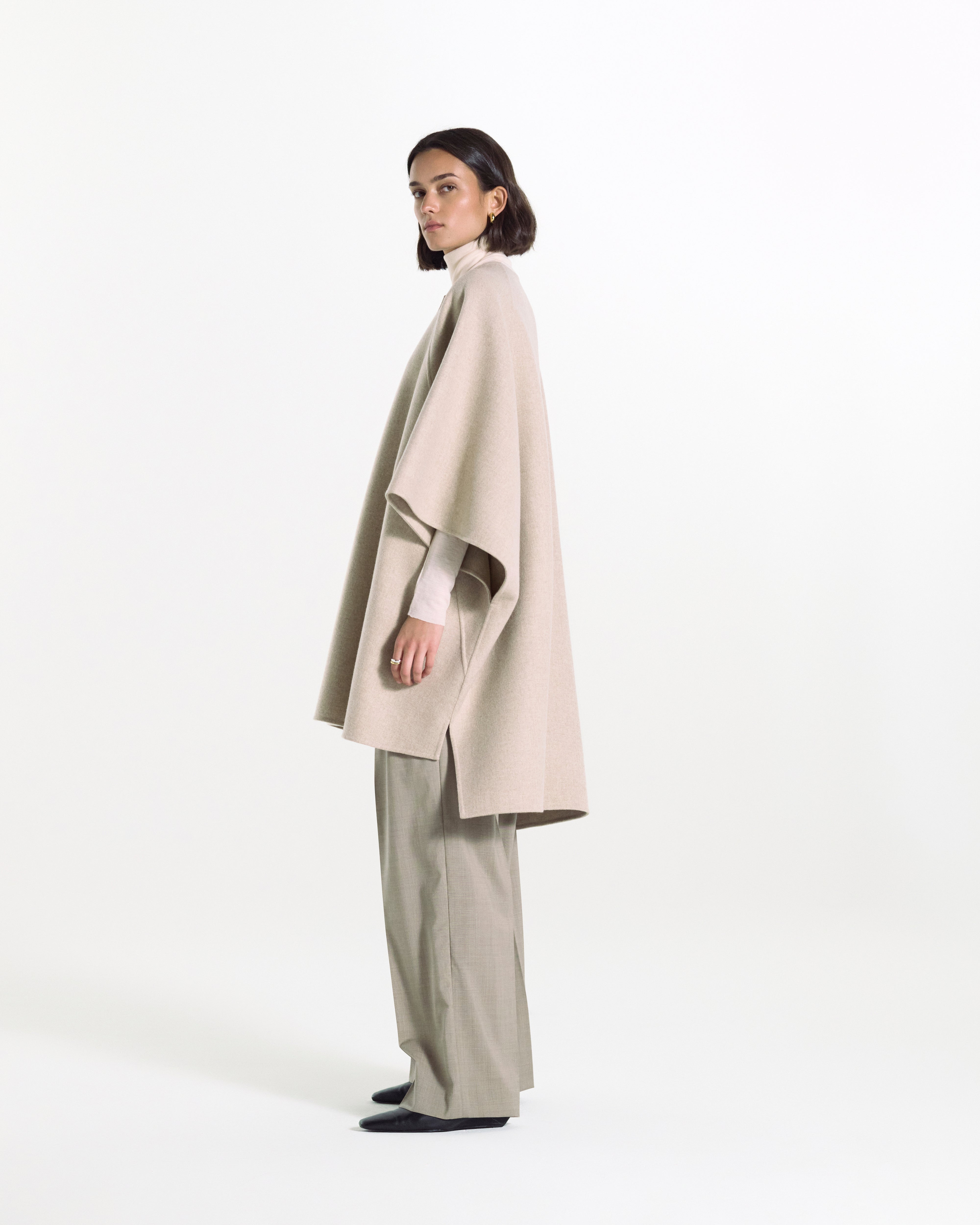 Sanquhar Wool Cape - 4