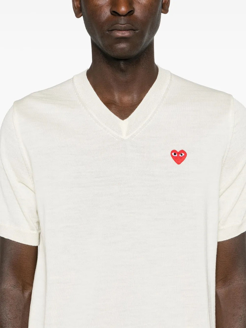 Comme des Garçons PLAY UNISEX V-NECK SWEATHER SHORT-SLEEVE - OFF WHITE outlook