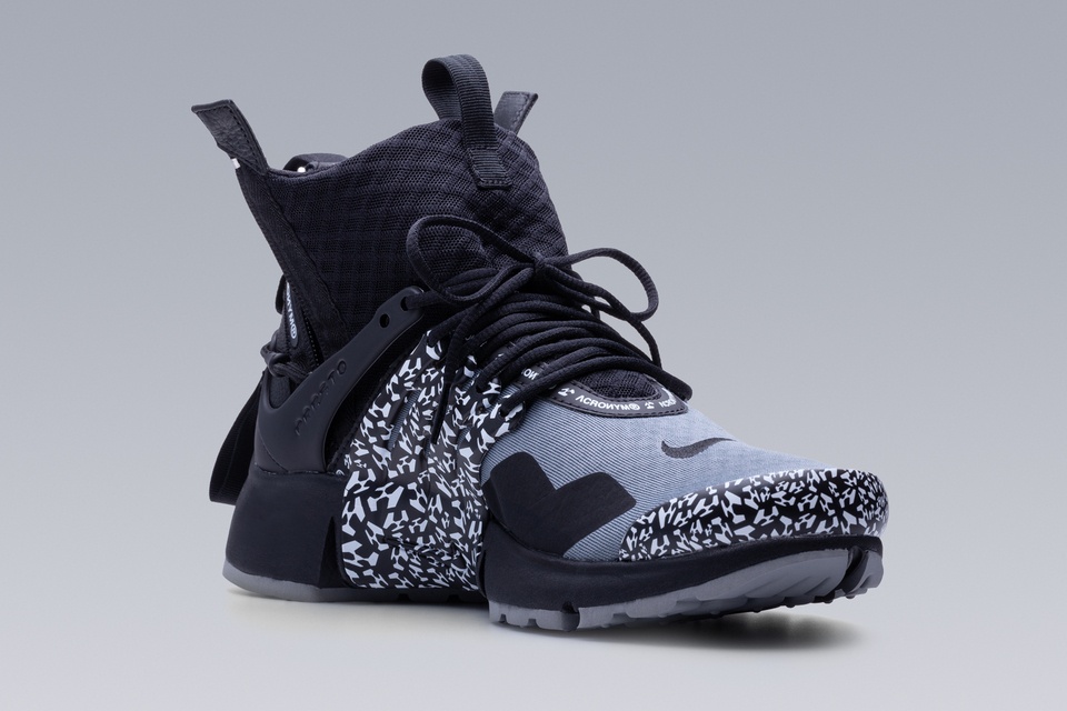 APM2-001 Nike® Air Presto Mid / Acronym® Cool Grey/Black/Black - 22