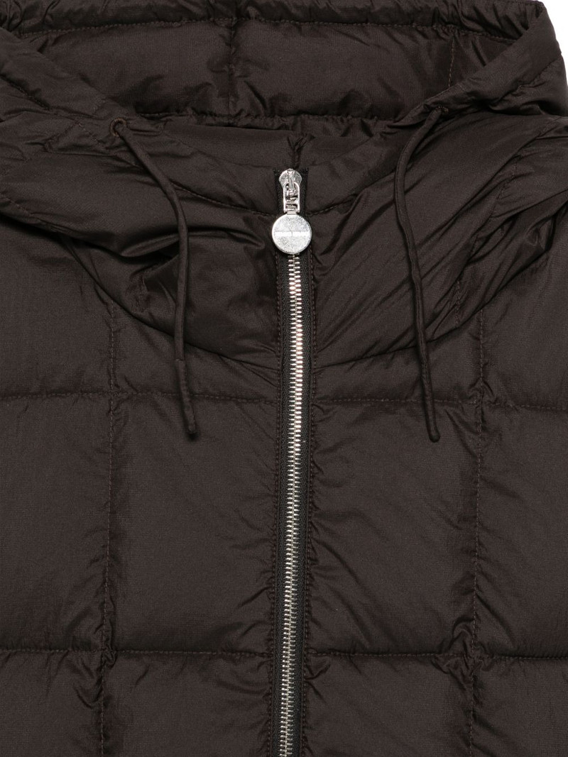 Arco hooded quilted gilet 3